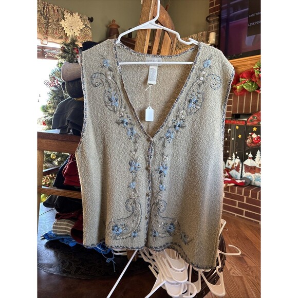 Koret Jackets & Blazers - VINTAGE Koret Sweater Vest Large BEIGE GREEN EmbroiderY Floral Cottage Granny
